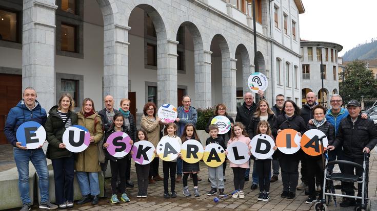 BIDEOA: Elgoibarko entitateek euren hamaikakoak osatu dituzte