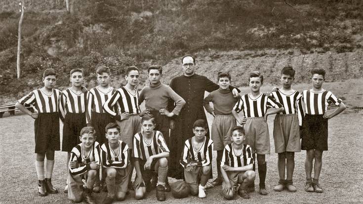 Pilar Ikastetxeko futbol taldea