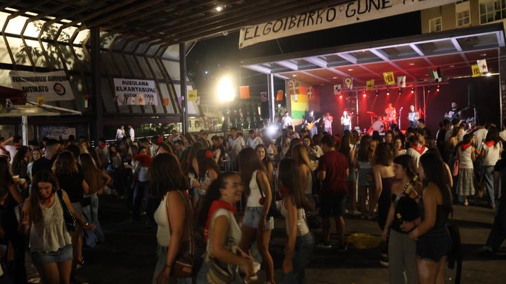 Bete-beteko erromeria giroa, Maalan