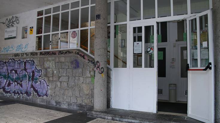 Institutuko ikasleek eskolak izango dituzte, greba izan arren