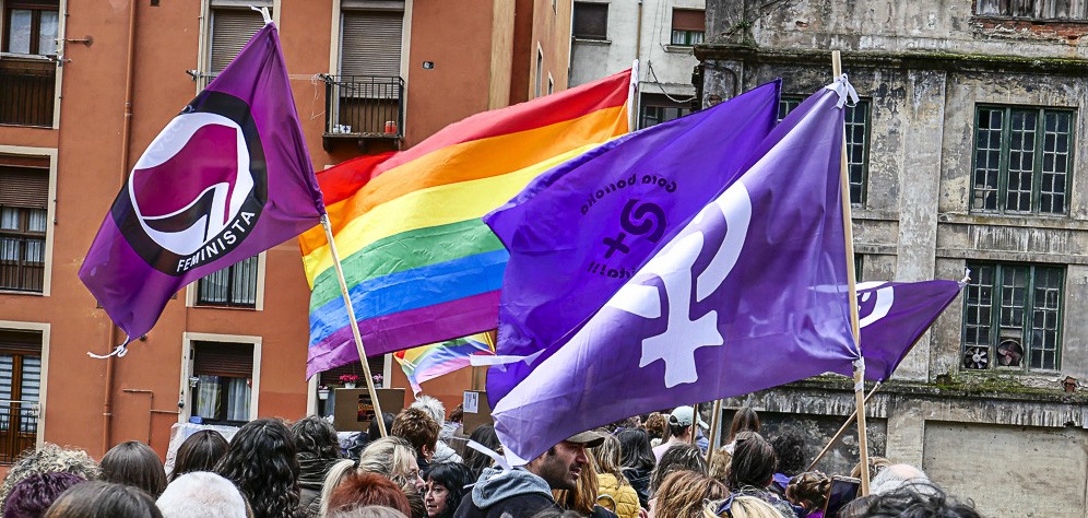 'Dena aldatu, sistema arrakalatu!'