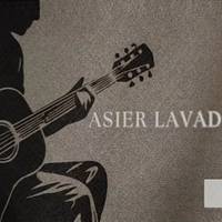 Asier Lavado akustikoan
