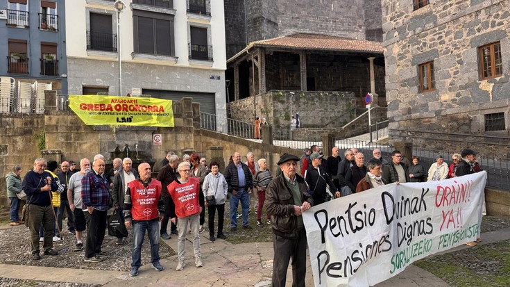 Pentsioak pribatizatzeko “aukera berri” bat ikusten dutenen arriskuaz ohartarazi zuten