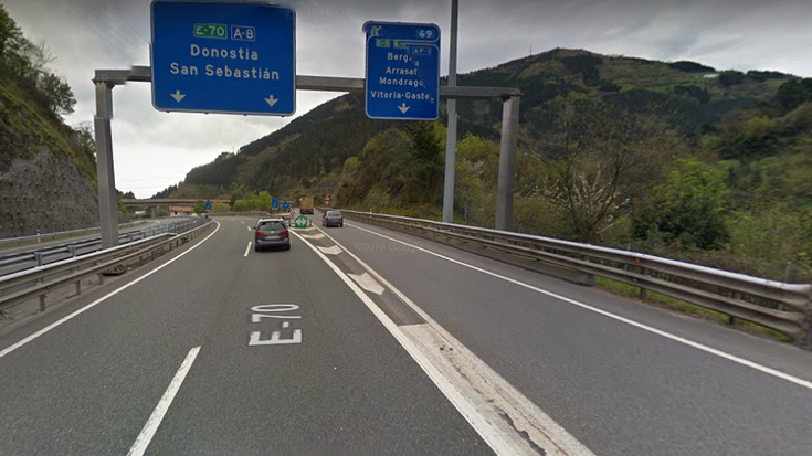 AP 8 autobidean egiten diharduten lanak direla eta itxi egingo dute Elgoibar eta Eibar arteko zatia