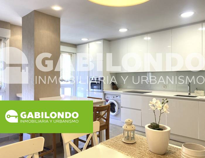 Gabilondo Inmobiliaria: Etxebizitza argitsua San Frantzisko kalean