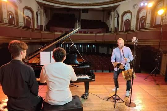 42. Udako Kontzertuak: Garikoitz Mendizabal txistularia eta Josu Okiñena pianista