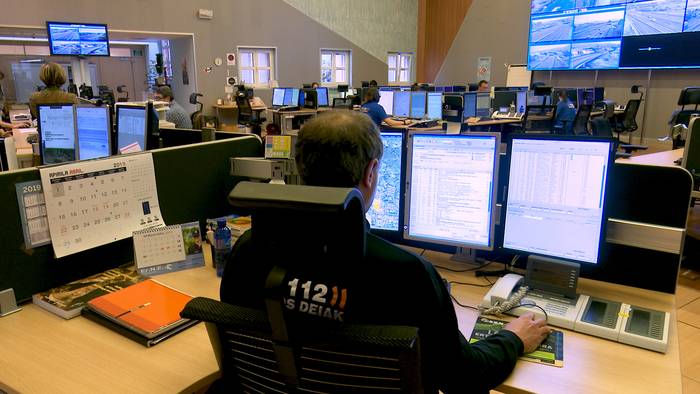 Larrialdi kasuetan herritarrei 900 112 088 telefonora deitzeko eskatzen zaie