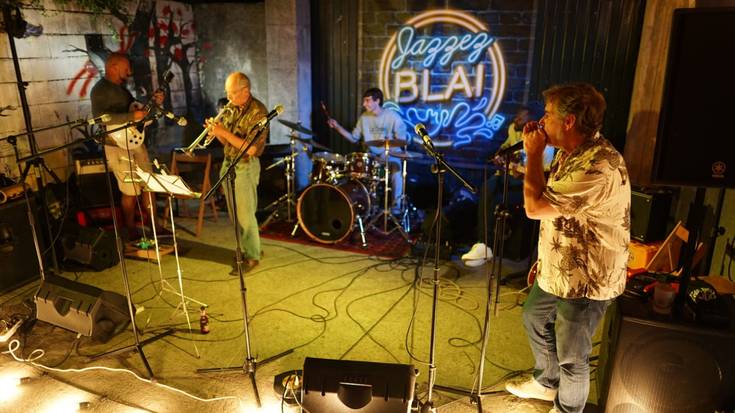 Jazzez Blai iruditan: Jam Session
