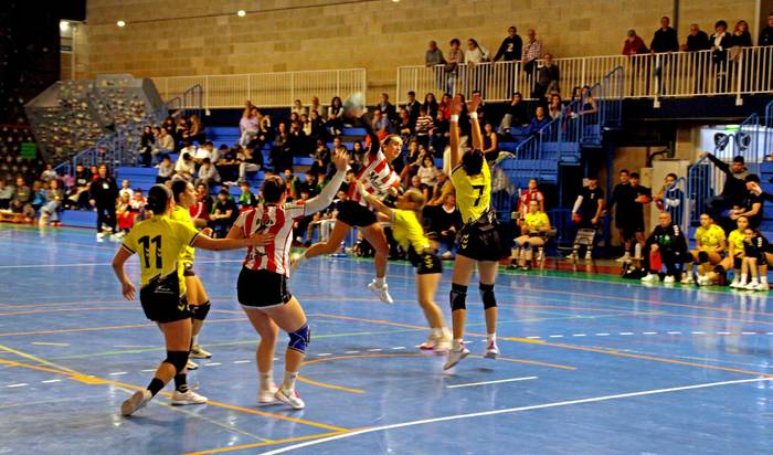 Partidarik galdu gabe jarraitzen du Malapek