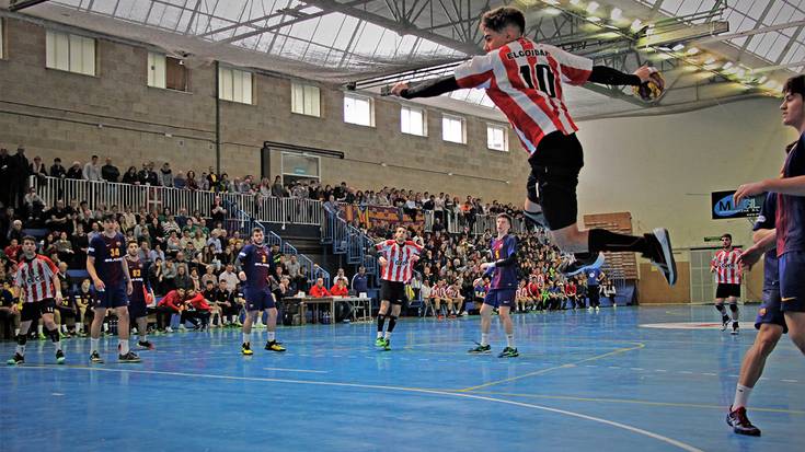 Asier Urain elgoibartarra fitxatu du Ciudad Realeko Vestas Balonmano Alarcos taldeak