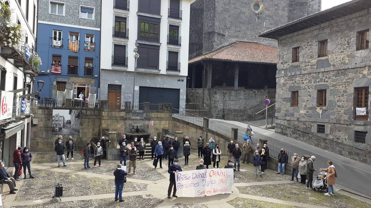Bihar, banketxeen aurrean egingo dute protesta