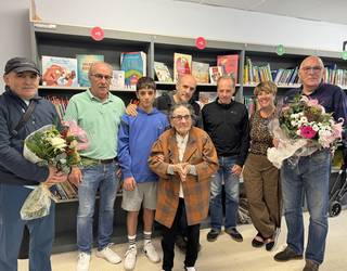 Herriko lehen liburuzain Arantza Lasari aitortza egin zioten