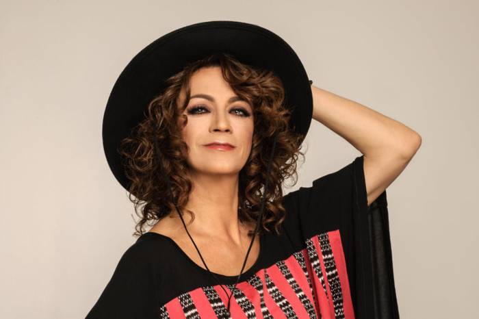 Kontzertua: "Carmen París"