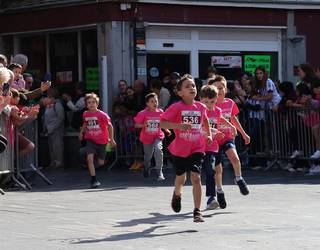 Euskararen alde eman dute aurpegia ehunka korrikalarik