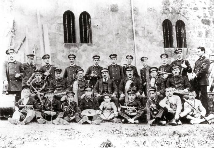 San Bartolome jaietako musika banda
