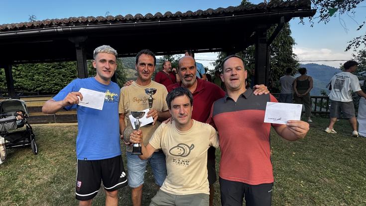 Angel Ibarluzeak irabazi du San Andresko bola premioa