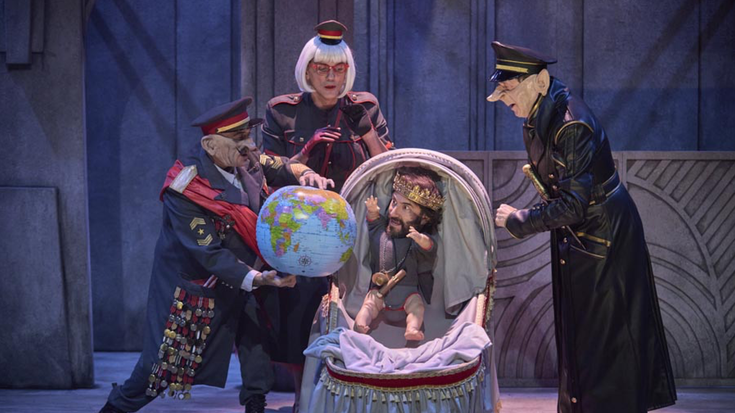 Armarik onena umorea dela erakutsiko du "War Baby" antzezlanak