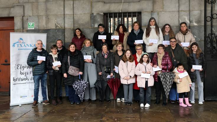 Txankakuaren Eguberrietako zozketako sarituek jaso dute dagokien saria