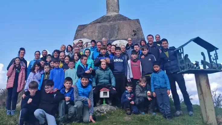 Mendaroko mendizaleak Elgoibarko parajeetan ibili dira