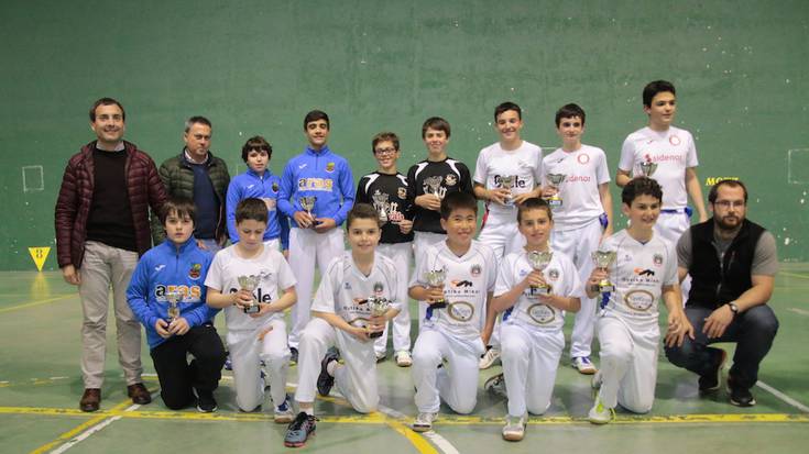 Unai Moreno, Aiert Losada eta Mikel Caramanzana txapeldun