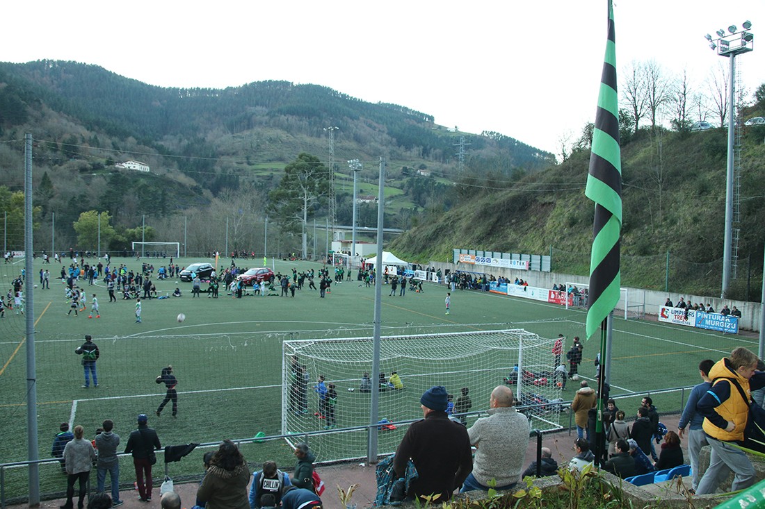 Domekan esango diote agur aurtengo futbol eskolari