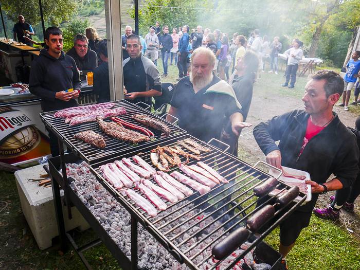 Zapatuan ekitaldiz betetako jaia San Martzialen