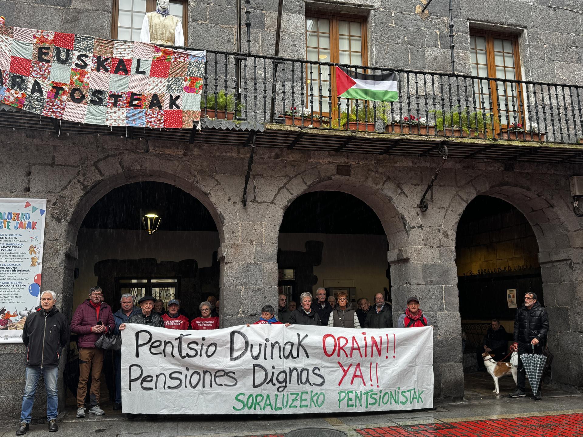 Pentsioen errebalorizazioa aldarrikatzeko manifestazioak egingo dituzte zapatuan
