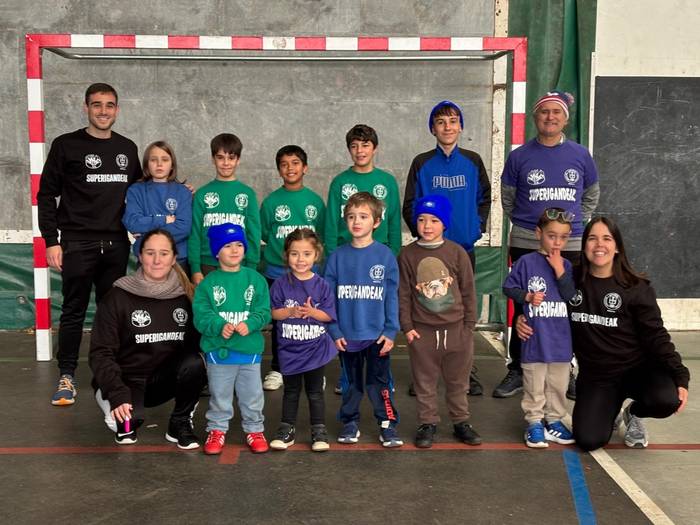 SD Eibarren partida ikusiko dute futbol taldeko txikienek Superigande honetan