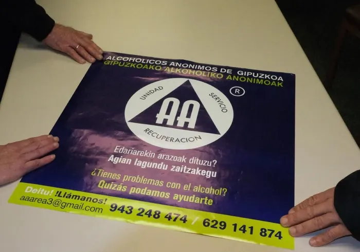 Hitzaldia: 'Laguntza egoera zailetan'