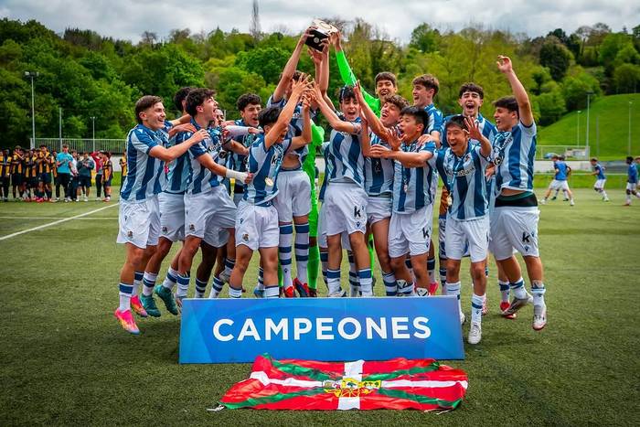 Iker Barrenetxea-Arandok Oviedo Cup txapelketa irabazi du Realarekin