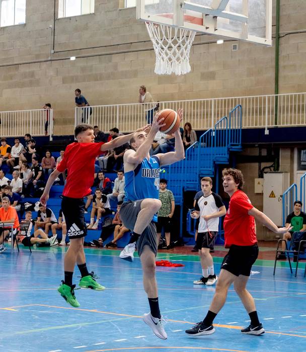 Kalegoen plazan egingo dute 3x3 saskibaloi txapelketa ekainaren 7an