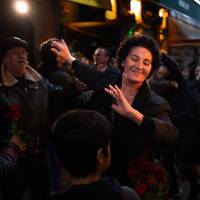 Zinema: 'Crossing'