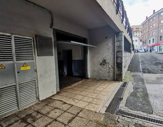 Kalebarren plazan lurperatuko dute Merkatu Plazan dagoen transformazio elektrikorako zentroa