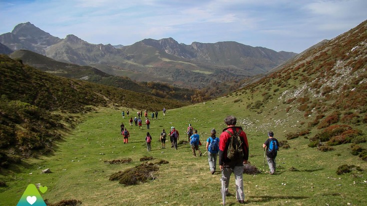 Redeseko parke naturalera mendi irteera antolatu dute Morkaikok eta Deporrek