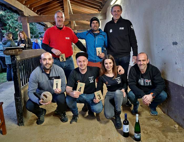 Gorka Etxaniz bolari azkoitiarrak irabazi du Gipuzkoako txapelketari hasiera eman dion Idotorbeko tiraldia