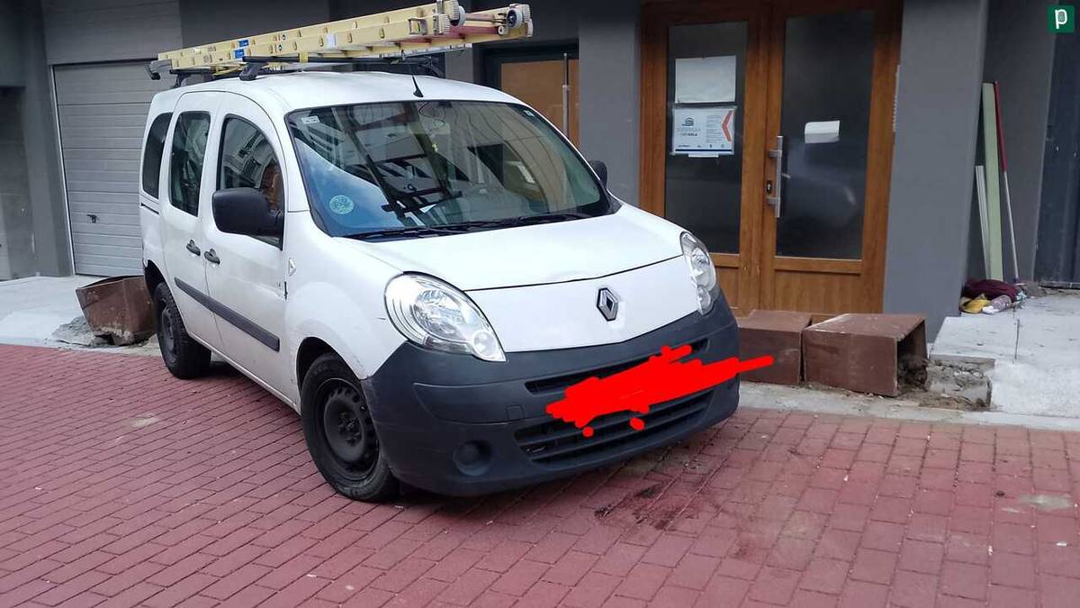 Hiru loreontzi errotik atera zituen