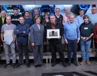 Aldundiak 2026ko egutegiaren aleak banatuko ditu zapatuan Elgoibarren eta Mendaron