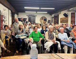 Alzheimerraren gaiak jakin-min handia sortu du Elgoibarren