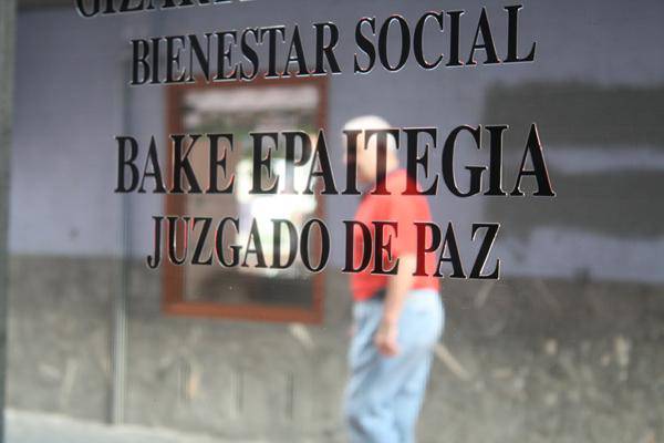 Bake epaile berria aukeratuko da hurrengo plenoan