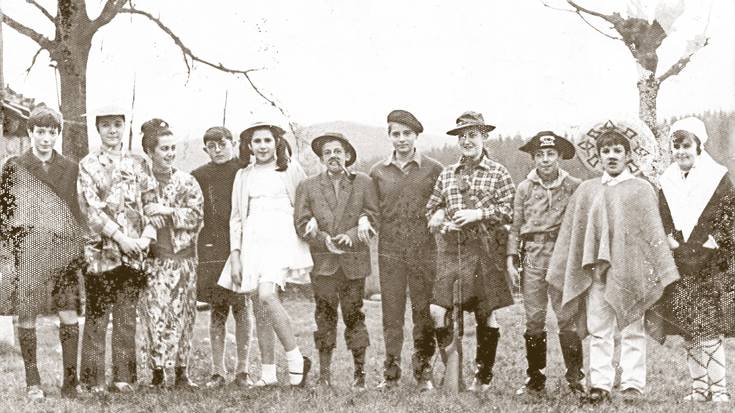 Elgoibarko "scout" taldeak antolatutako mozorro lehiaketa