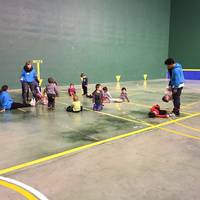 Kiroldegiko frontoia jolasgune