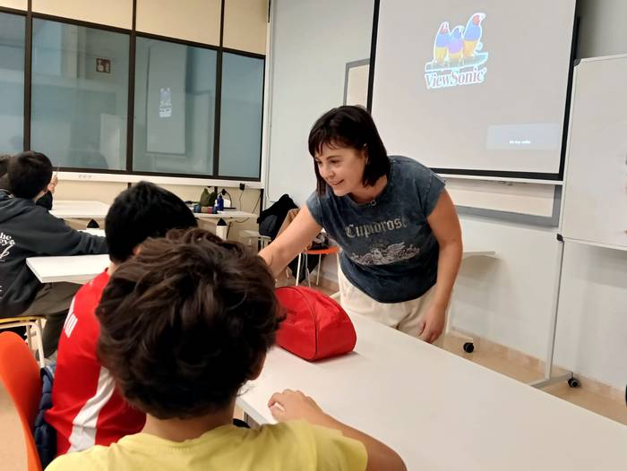 Bizilabeko gazteek emakume zientzialarien bisita jaso dute