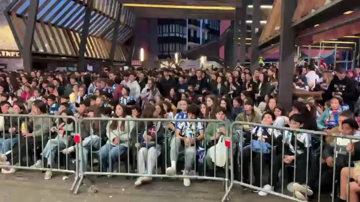 Poz eztanda finala hasi eta berehala