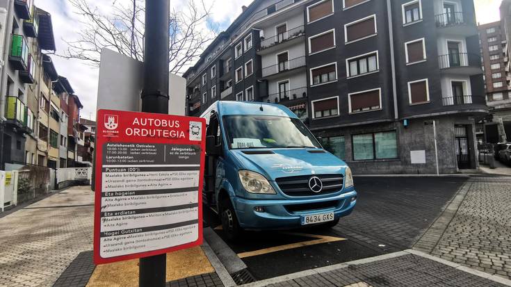 Herri barruko garraio publikoa indartzeko proposamena onartu du Elgoibarko Udalbatzak