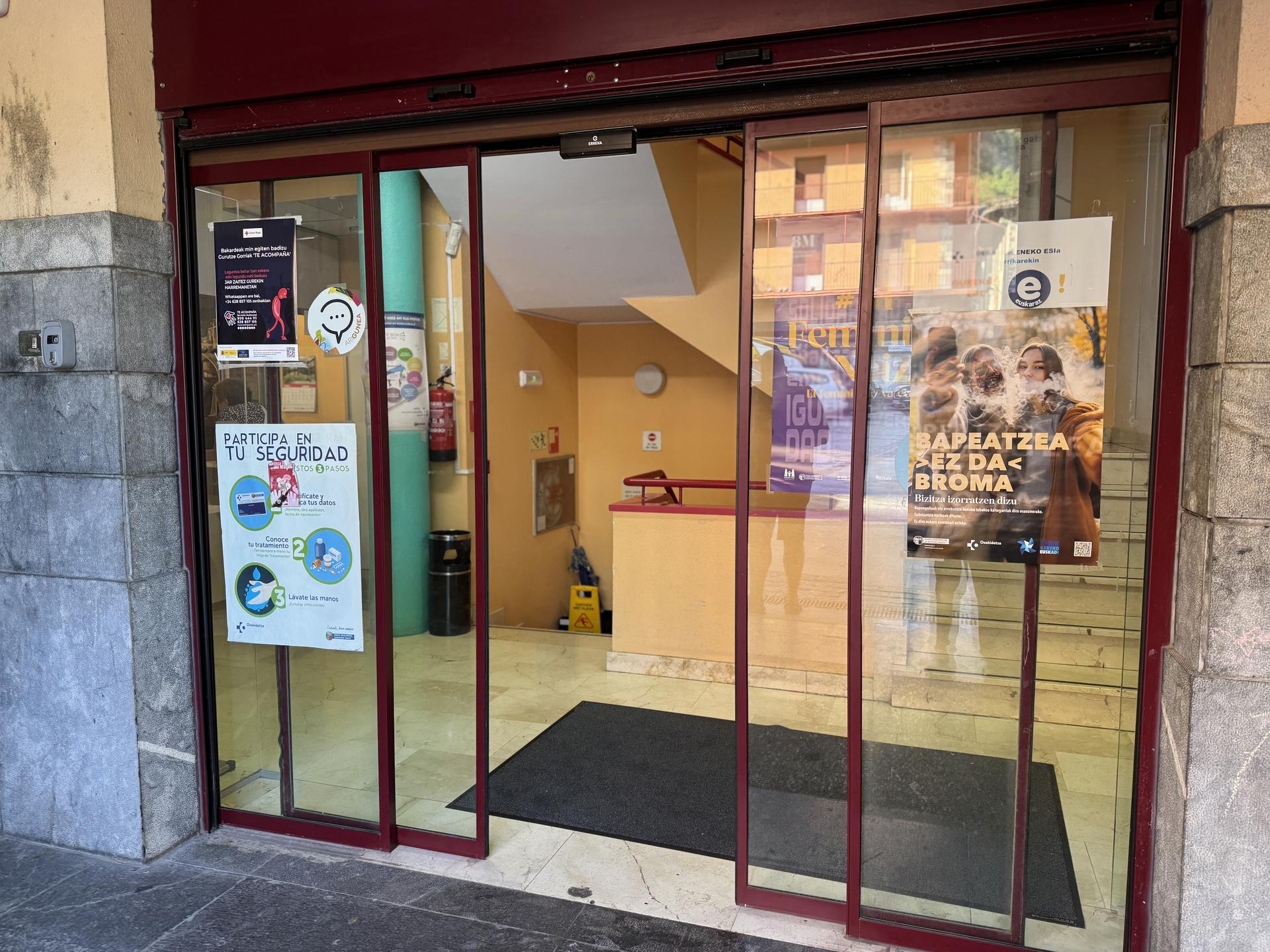 Osakidetzaren telefono zenbaki berria