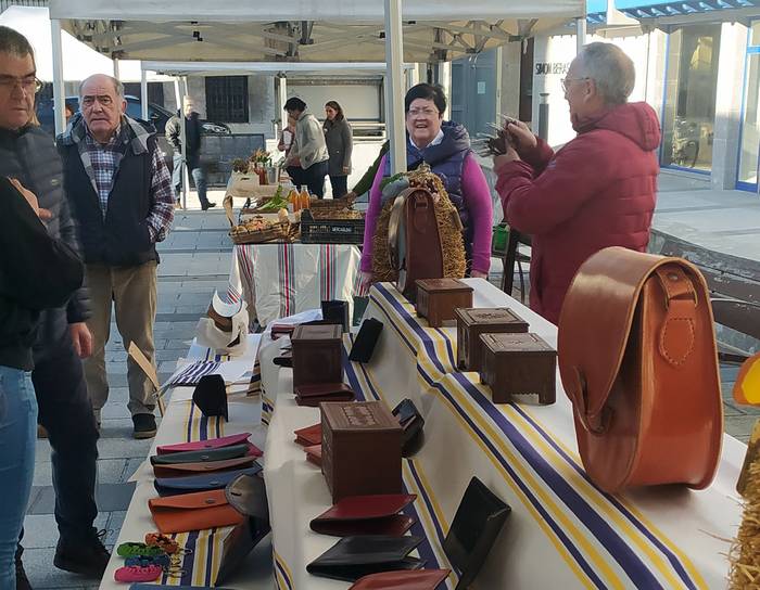 Ekoizleen Gabonetako azoka egingo dute larunbatean Plaza Zaharrean