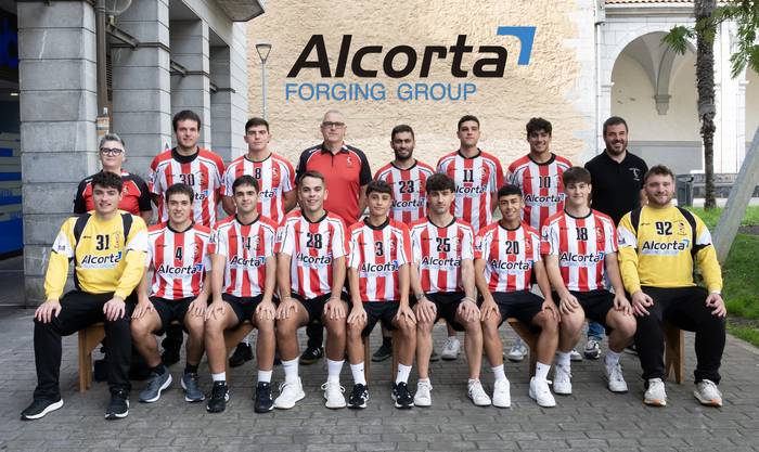 Alcorta eta Salento taldeak animatzera joateko autobusak antolatu ditu Sanlok