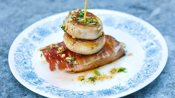 Joselontxos txarangakoen kalejirarekin hasiko dute gaur pintxo dastaketa Mendaron