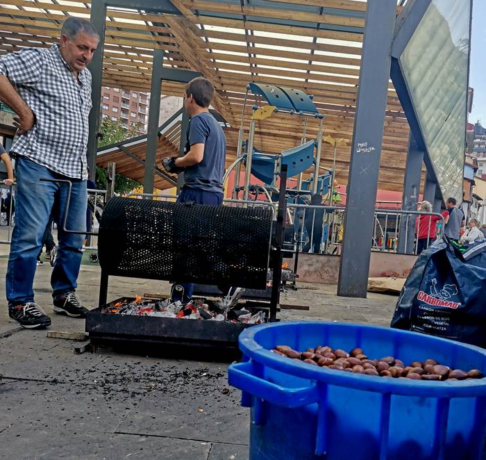 150 kilo gaztaina erreko dituzte Magosto Egunean