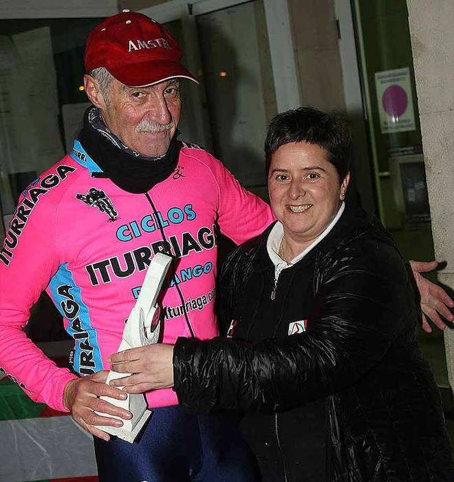 Euskadiko duatloi sprint txapelketa irabazi du  Iñaki Kondek 60-70 urte bitartekoen kategorian